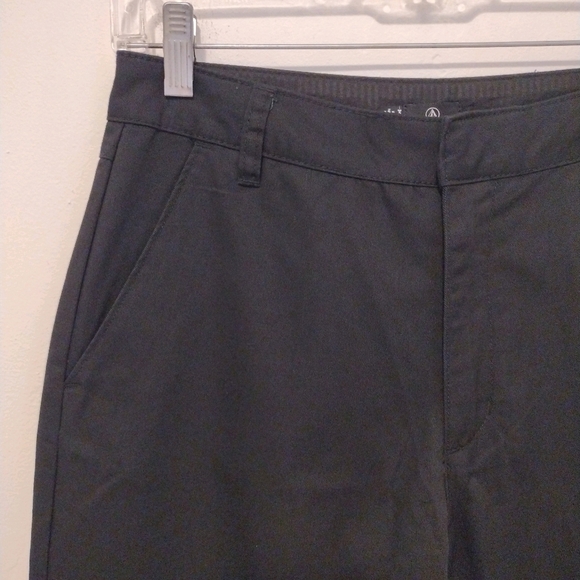Volcom - So Chickie Highrise Crop Black Pants - Picture 5 of 16